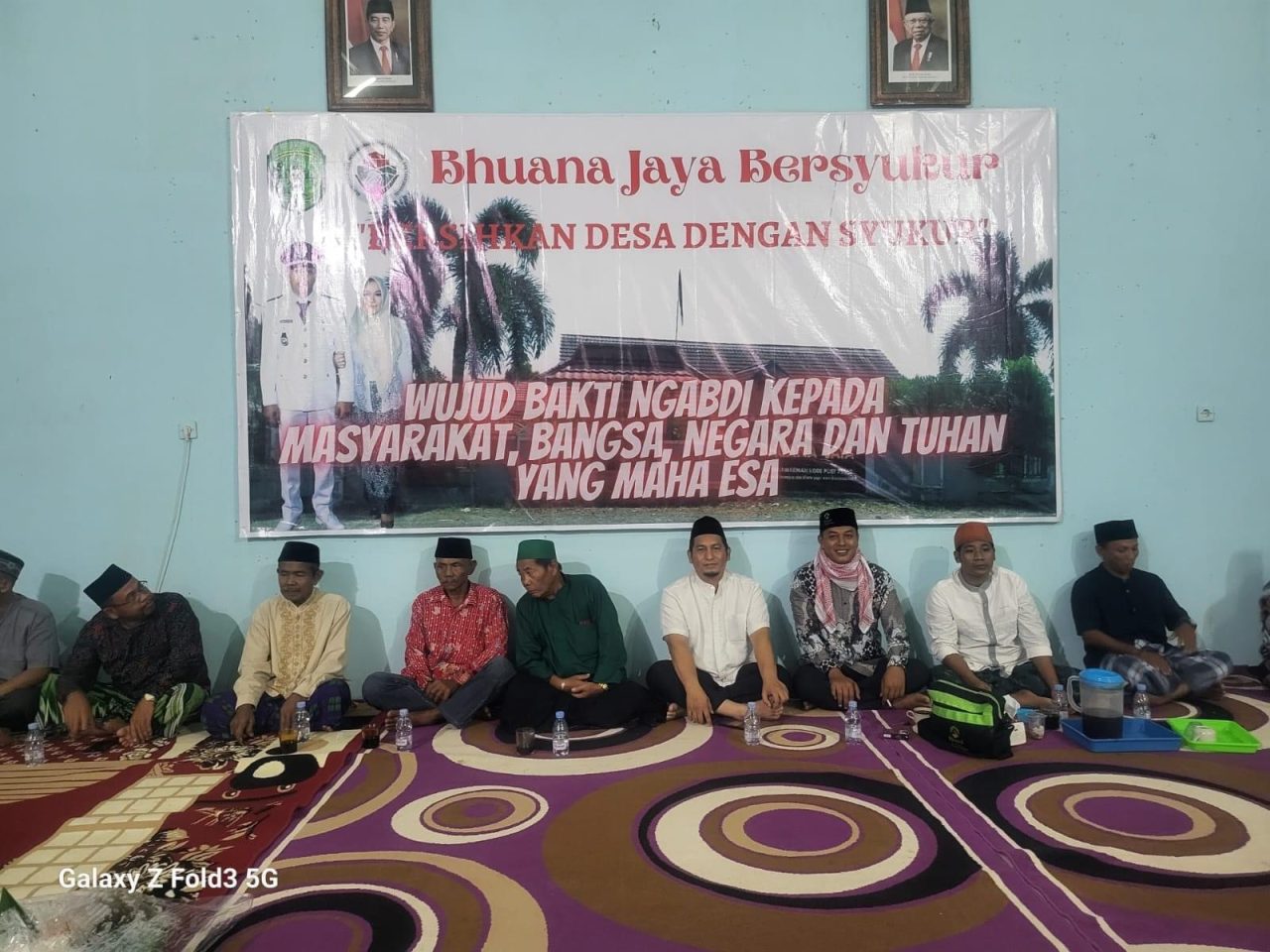 Dalam Rangka Bersih Desa Desa Bhuana Jaya Adakan Doa Bersama Desa