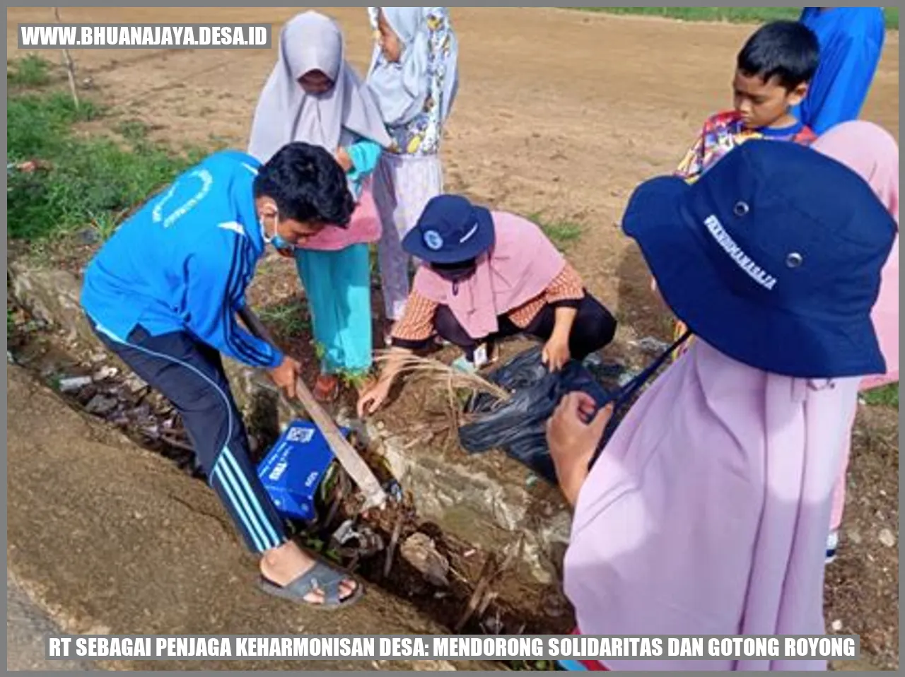 RT sebagai Penjaga Keharmonisan Desa: Mendorong Solidaritas dan Gotong Royong
