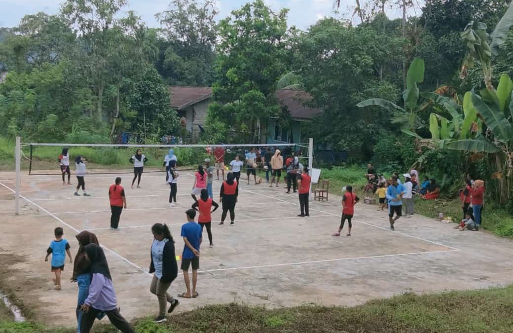 Pembukaan Lomba Voly Dalam Rangka Memeriahkan HUT Kemerdekaan Republik Indonesia ke 77