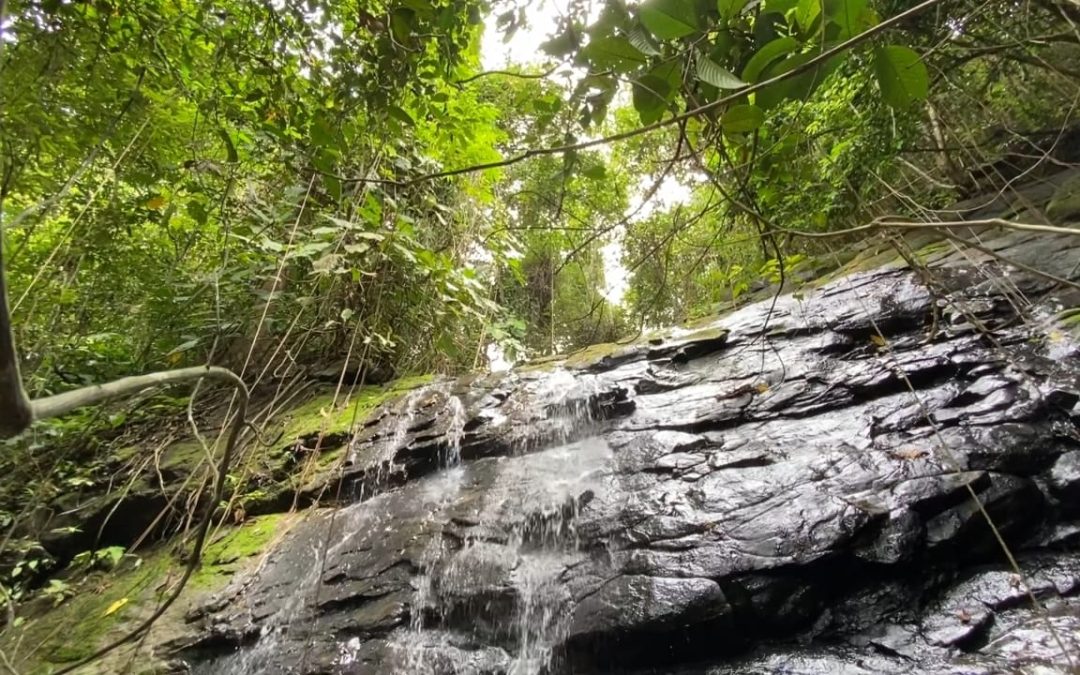 AIR TERJUN BLACKSTONE GEOPARK DESA BHUANA JAYA