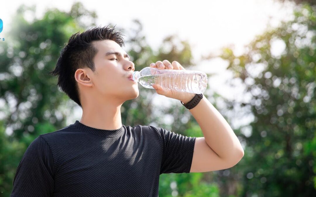 Pentingnya Hidrasi dan Nutrisi untuk Kesehatan Leher Belakang