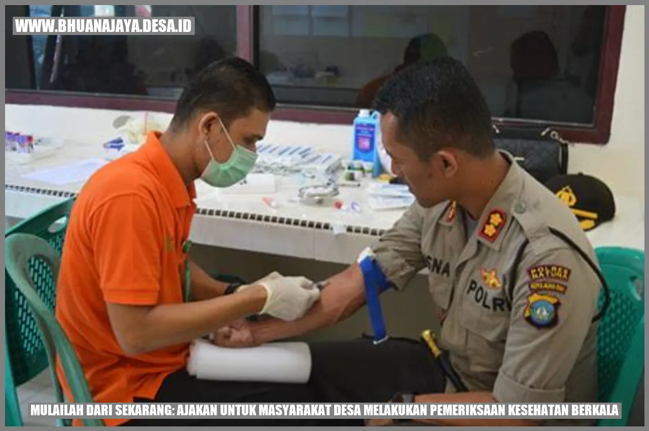 Masyarakat Desa Melakukan Pemeriksaan Kesehatan Berkala