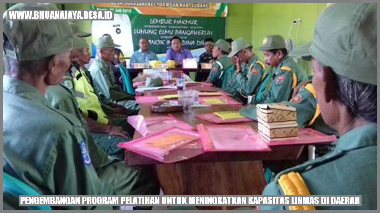 Pengembangan Program Pelatihan untuk Meningkatkan Kapasitas Linmas di Daerah